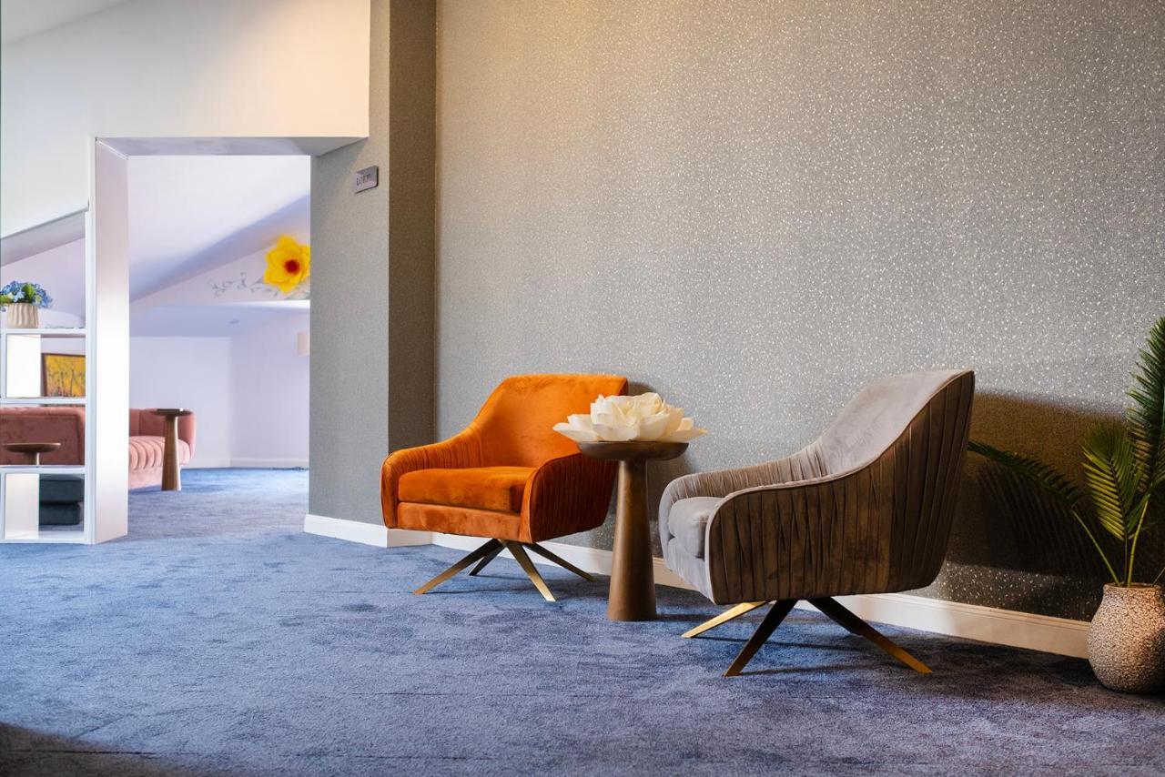 Nam Hotel Prizren Eksteriør billede