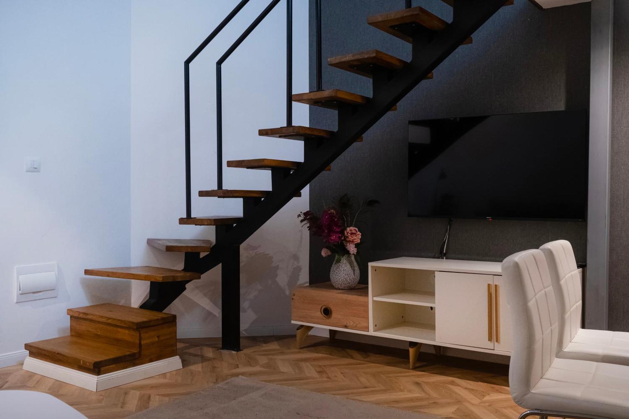 Nam Hotel Prizren Eksteriør billede