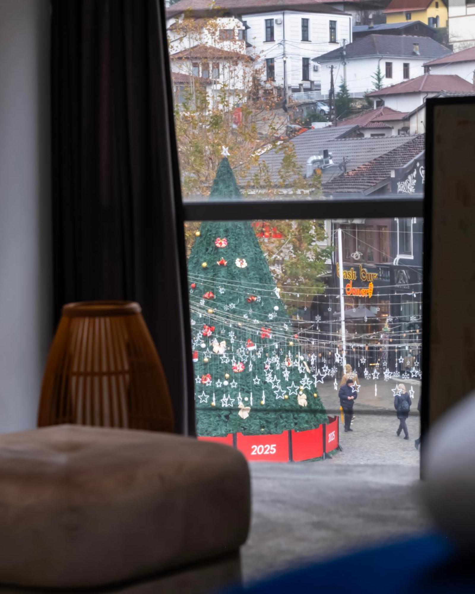 Nam Hotel Prizren Eksteriør billede