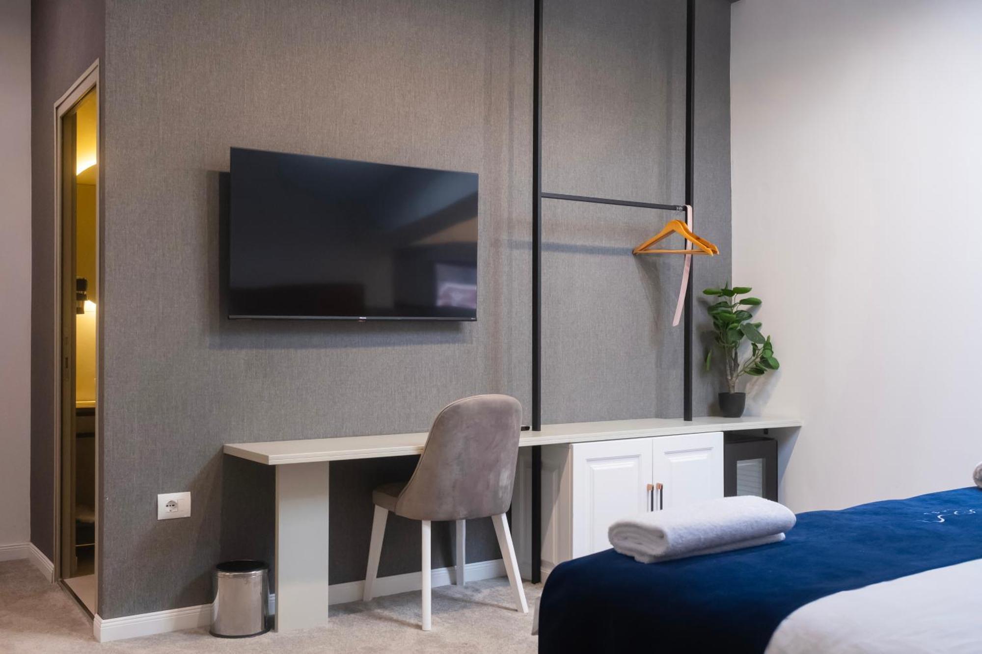 Nam Hotel Prizren Eksteriør billede